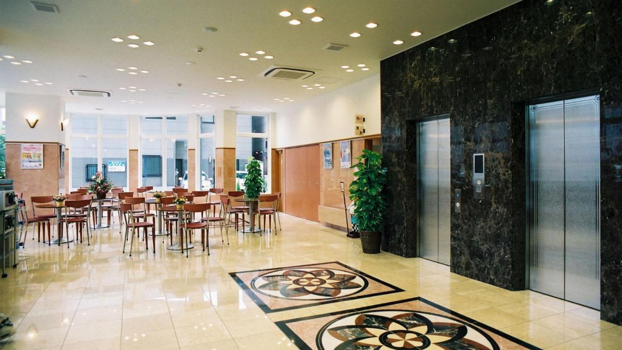 Toyoko Inn Kanazawa-Eki Higashi-Guchi Exteriör bild