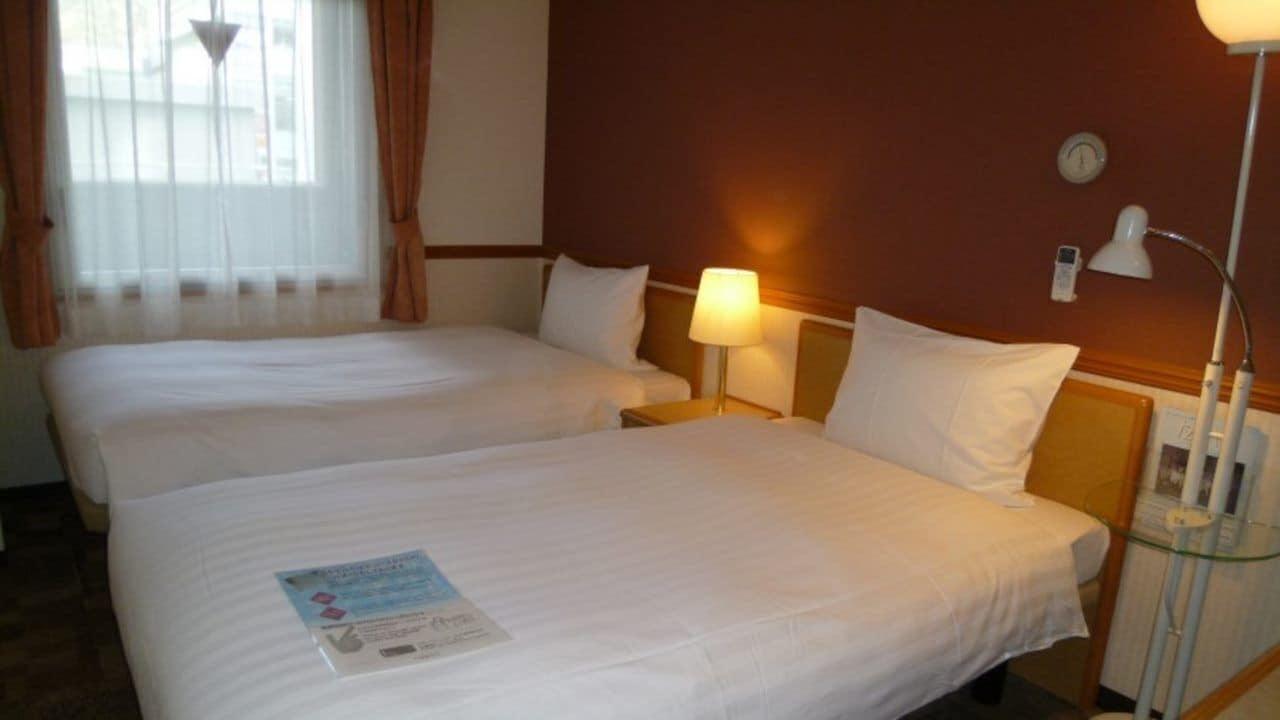 Toyoko Inn Kanazawa-Eki Higashi-Guchi Exteriör bild