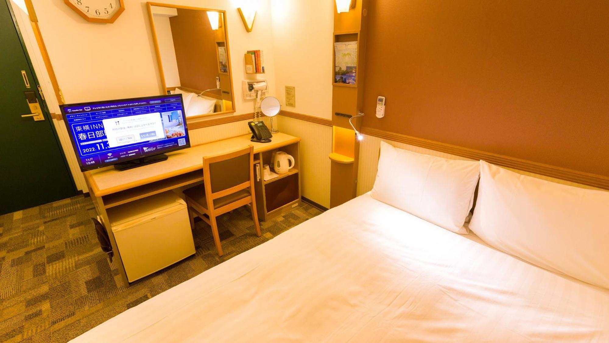 Toyoko Inn Kanazawa-Eki Higashi-Guchi Rum bild